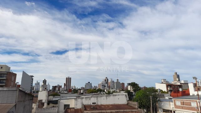 El domingo arrancó con calor y probabilidad de lluvias