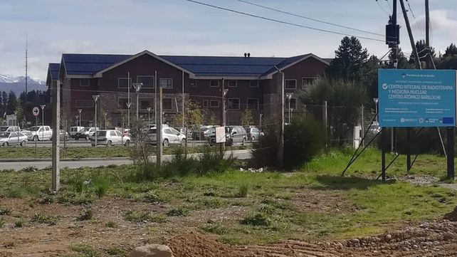 La incertidumbre crece en el Centro Atómico Bariloche (CAB) ante el inminente vencimiento de 104 contratos laborales previsto para el próximo 30 de junio.