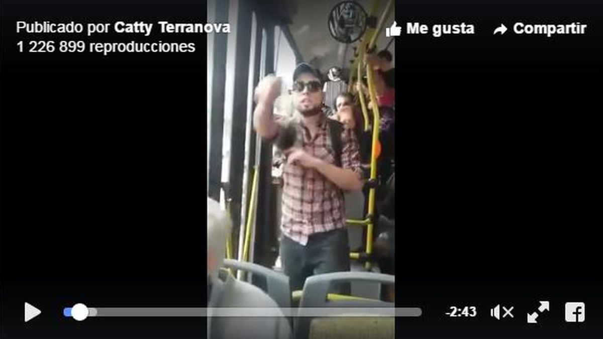 Un Joven Acosó A Una Mujer En El Colectivo Y Se Defendió De La Acusación Tirando Gas Pimienta 