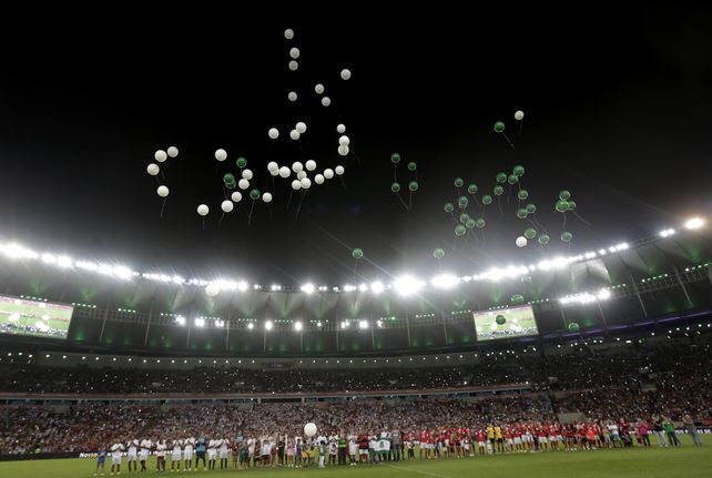 Homenaje a Chapecoense en el Partido de las Estrellas que se jugó en el Maracaná el pasado miércoles.