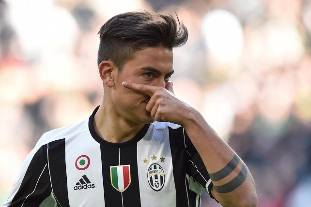 La nueva conquista de Paulo Dybala, una joven cantante y modelo recién  separada