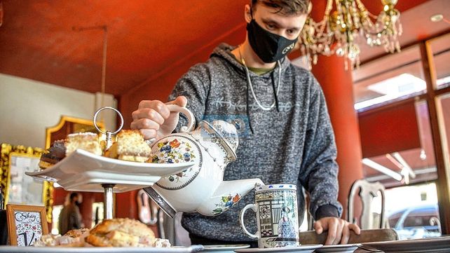 Casas de té funcionan a full en Paraná.