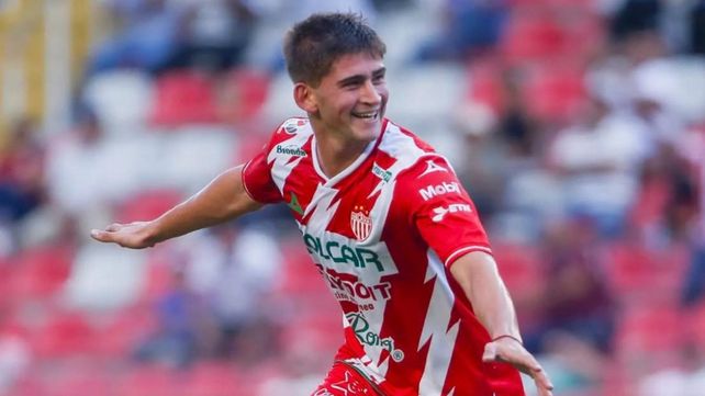 La intención de Central es adquirir una parte del pase de Tomás Badaloni. Es el 9 que viene a ocupar la vacante de Veliz.