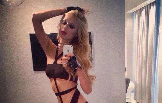Paris Hilton volvió a mostrar todo su poder de seducción.
