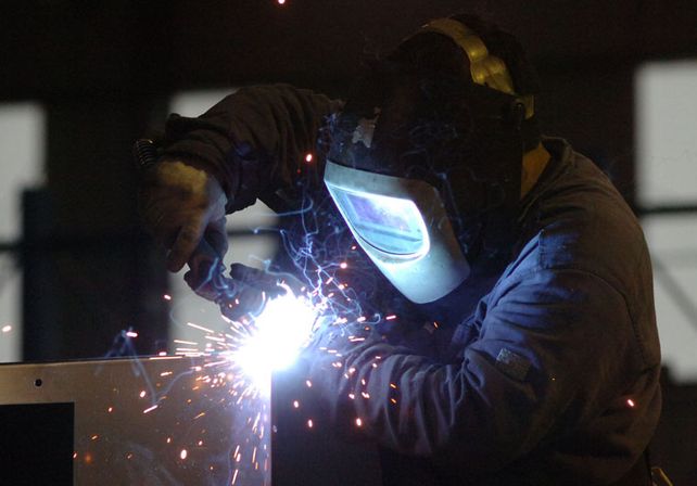 Industriales de Santa Fe salieron a respaldar el reclamo universitario en plena marcha federal