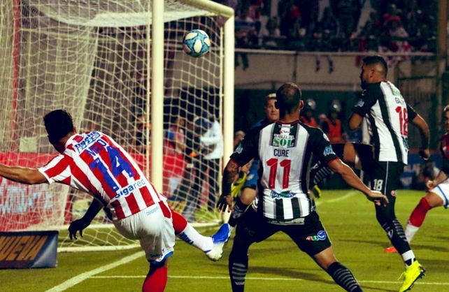 En otra opaca actuación, Unión apenas empató con Central Córdoba de Santiago del Estero