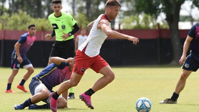 Newells goleó a Tiro Federal en un amistoso