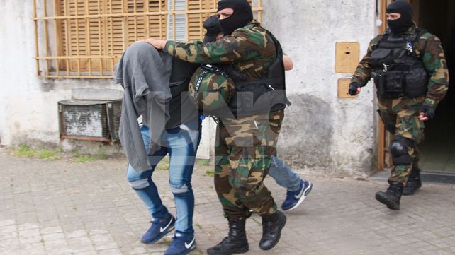 Rescataron a cuatro mujeres obligadas a prostituirse y detuvieron a tres personas