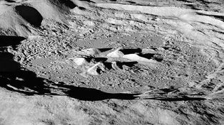 La Nasa descubrió gran concentración de hidrógeno en un polo de la Luna