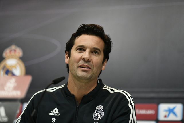 Santiago Solari asumiría como DT interino del Real Madrid tras la salida de Ancelotti.