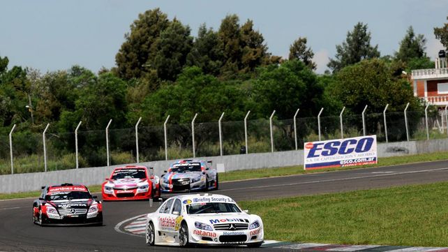 Caito tuvo un andar demoledor y no le dio chances de superación al campeón Canapino.&nbsp;