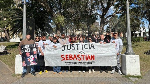 Marcharon en Diamante para exigir justicia por el crimen de Sebastián Barreto