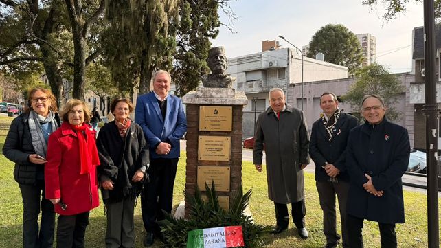 La Sociedad Italiana de Paraná realizó el acto por el 80º Aniversario de la Declaración de la República de Italia y del Día del Inmigrante Italiano