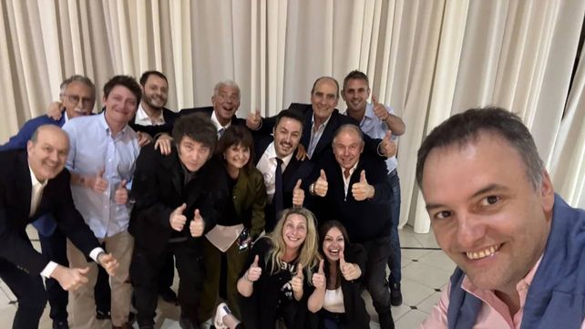 Manuel Adorni es la flamante incorporación del gabinete de Javier Milei