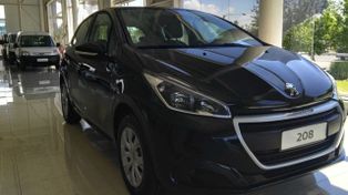 Baja de impuestos a los autos de alta gama: ¿llegará la reducción de precios a los modelos más accesibles?