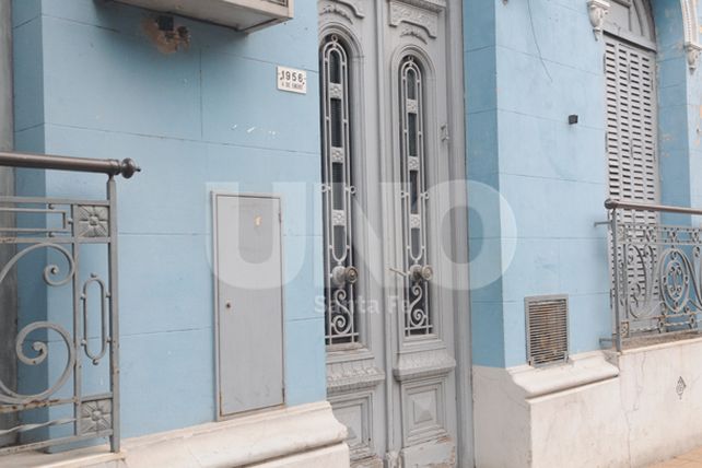 Ex prostíbulo céntrico se ofrece como una pensión para chicas