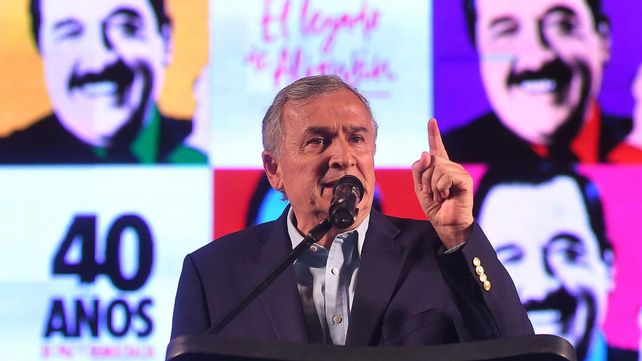 El gobernador jujeño cargó contra Milei y Macri.