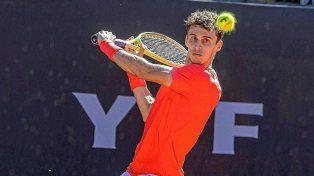 Juan Manuel Cerúndolo avanza en el Challenger de Rosario.