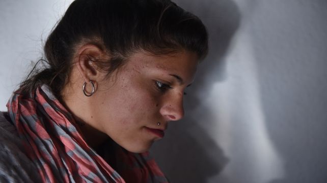 Sola. Luciana asegura que ni siquiera pudo despedirse de sus niñas.