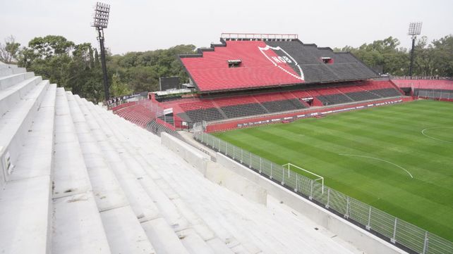 Los trabajos en la nueva tribuna continuarán a partir del arranque del próximo año.