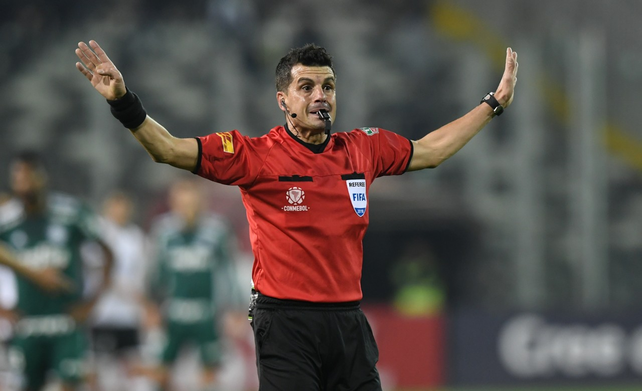 Andrés Cunha, el árbitro del duelo entre Unión y Emelec