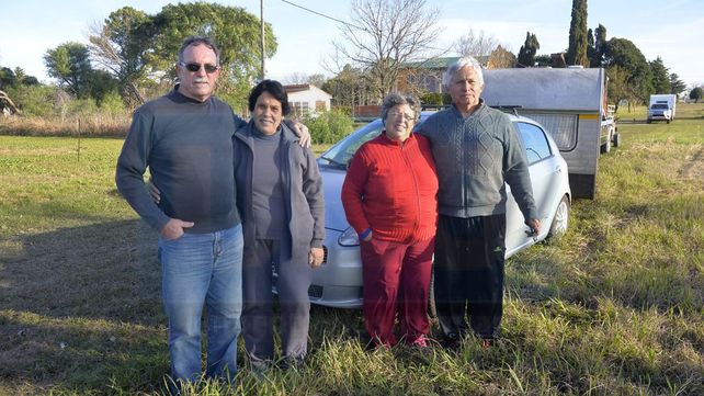 En familia. Oscar y Ricardo llegaron desde Junín y Salto con sus respectivas esposas. Listos para un gran fin de semana.