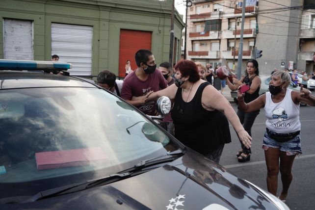 Multitudinario pedido por más seguridad en la zona oeste tras el crimen de Fernando Dipre