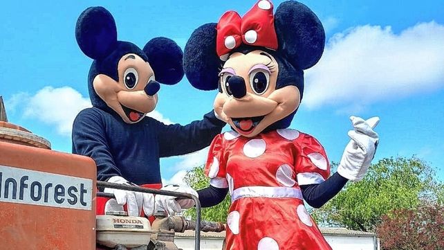 Feliciano: Minnie y Mickey activaron campaña de vacunación