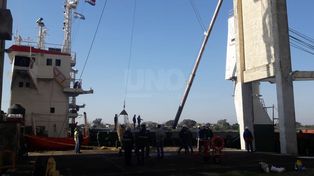 Luego de cinco años un barco volvió a cargar cereal en el Puerto