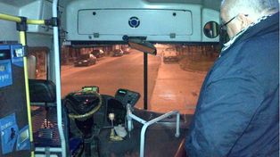 Están suspendidas las líneas 4, 8 y 14 de colectivos urbanos