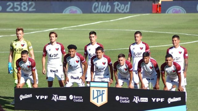 Colón ganó su segundo partido consecutivo y está a un paso de clasificar a la zona campeonato.