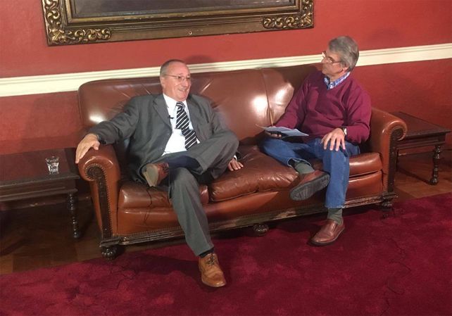 Mano a mano. Broglia brindó una entrevista exclusiva para La Capital y se transmitió por Facebook Live.