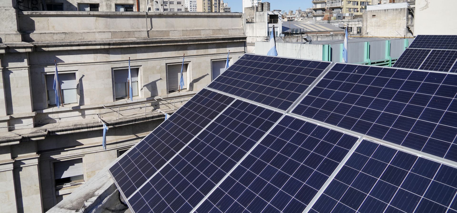 La Municipalidad impulsa una ordenanza solar para los nuevos edificios