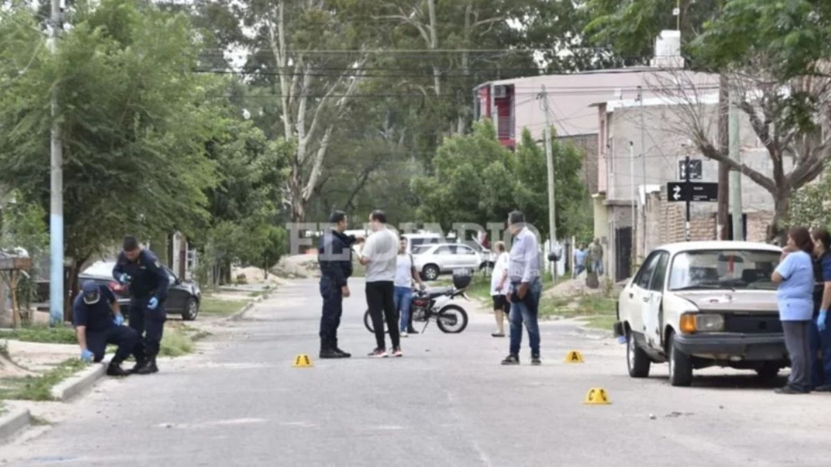 Asesinan A Balazos A Un Joven En La Puerta De Su Casa