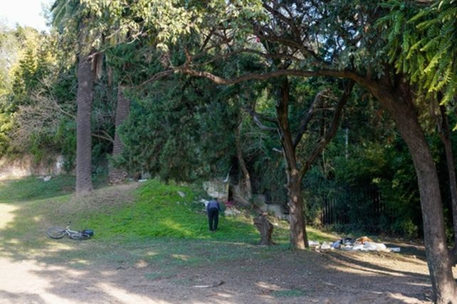 Familiares de Micaela y poicías encontraron sus prendas en el parque Independencia