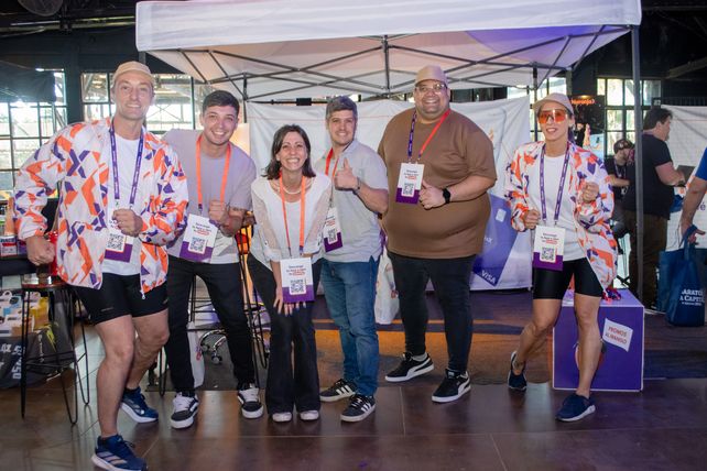 Hernán Olazagoitia, Juan Arias, Mariángeles Cointry, Federico Pinillos, Ariel Sosa y Magalí Wilichowski