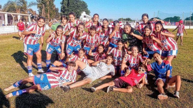Unión ganó el clásico y es campeón de la Sub 16.