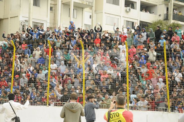 Las imágenes que dejó el Súper TC2000 en un domingo distinto