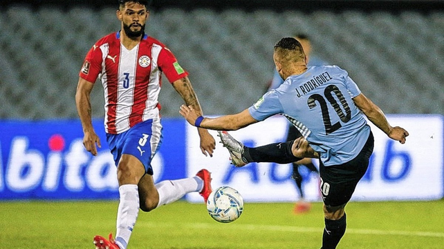Este lunes se enfrentan Uruguay ante Paraguay para definir posiciones en el Grupo A.