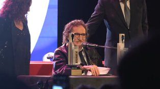 Charly García agradeció el reconocimiento y recordó a Mercedes Sosa.