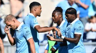 Lazio derrotó a Monza y es el líder del Calcio junto al Inter