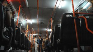 Le dan seis años por robar a mano armada a pasajeros en colectivos