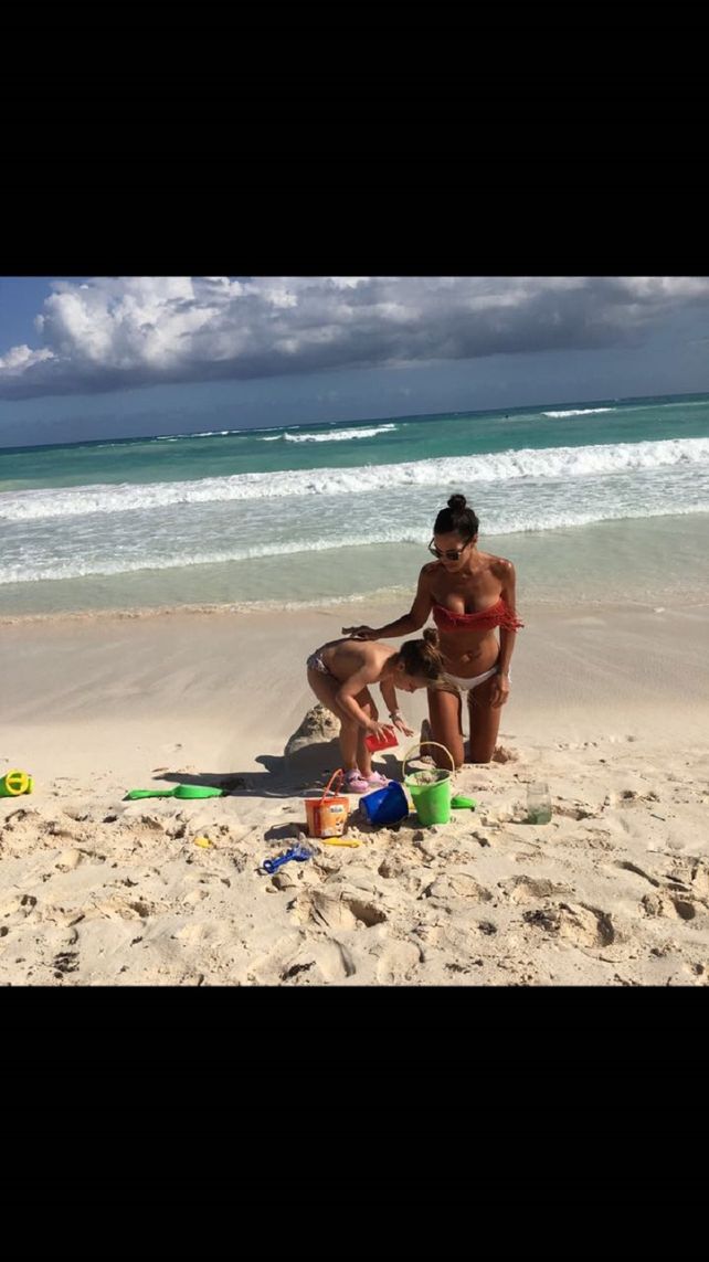 Natalia Fassi realizó una producción sexy en su viaje de luna de miel