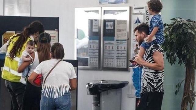 Messi se fue de vacaciones con su familia a Ibiza