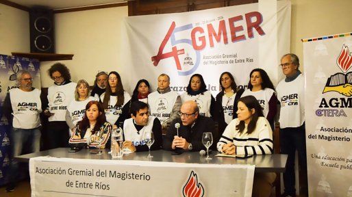 Agmer, Cauce y padres: los productos de Teknofood violan la Ley de Etiquetado Frontal