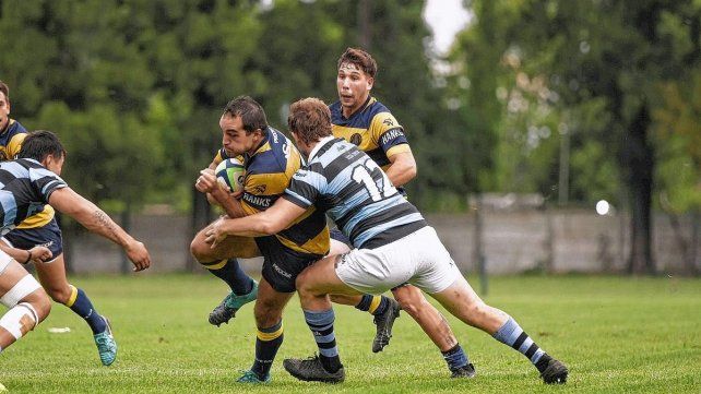 Gimnasia y Esgrima se impuso a Universitario en el cierre de la primera fecha del Top 9 del Torneo Regional del Litoral.