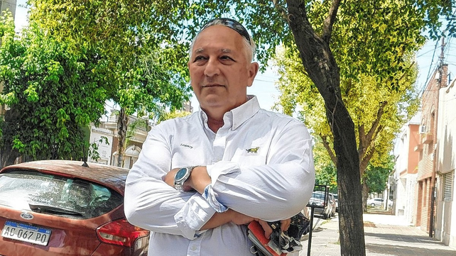 El santafesino Jorge Bruzzone integra el concejo directivo de la Unión Argentina de Rugby.