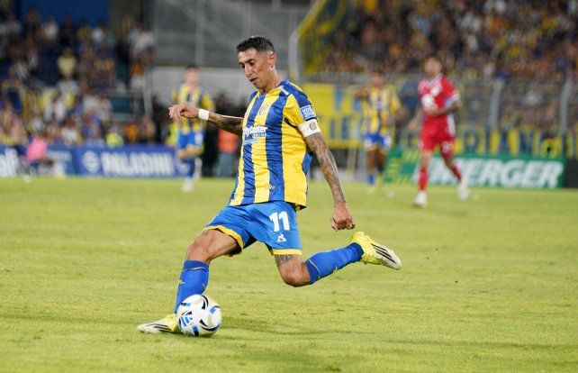 Ángel Di María viene de quedarse afuera de la convocatoria en el partido ante Libertad