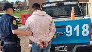 Paraná: arrebató una cartera a la salida del boliche y salió corriendo