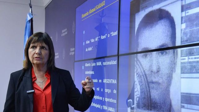 La ministra Patricia Bullrich reveló la identidad del jefe operativo del grupo terrorista Hezbollah en América Latina y lo identificó como responsable de los atentados a la embajada de Israel y la Amia.